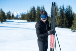 Cross-Country Skin Skis + Bindings - 900 Rottefella Xcelerator -Winter Sports Gear classic cross country skin ski 900 bindings rottefella xcelerator 6