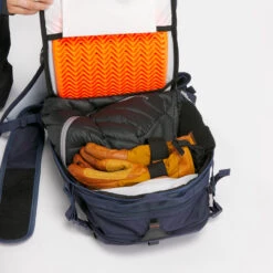 WEDZE Freeride Ski Backpack With Back Protector - FR 100 Blue -Winter Sports Gear freeride ski backpack with back protector fr 100 blue 5