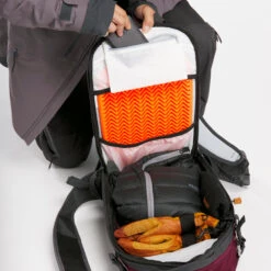 WEDZE Freeride Ski Backpack With Back Protector - FR 100 Burgundy -Winter Sports Gear freeride ski backpack with back protector fr 100 burgundy 8