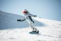 Kids' Snowboard Bib Pants - BIB 500 Beige -Winter Sports Gear kids snowboard bib pants bib 500 beige 16