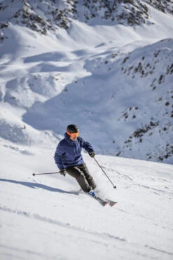 WEDZE Downhill Skis With Bindings – Cross 550+ Black -Winter Sports Gear men s downhill skis with bindings cross 550 black 16