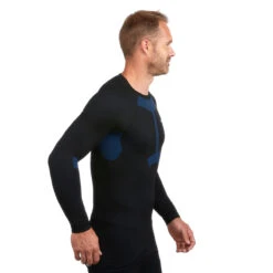 WEDZE Men’s Ski Base Layer Top - BL 580 Black 11 WEDZE Men’s Ski Base Layer Top - BL 580 Black -Winter Sports Gear men s ski base layer top 580 i soft black 3