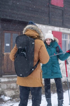 Quechua Winter Hiking Snowshoe Case - SH 100 Black 19 Quechua Winter Hiking Snowshoe Case - SH 100 Black -Winter Sports Gear sh 100 snowshoe storage case 8