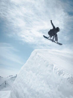 Men's Snowboard And Ski Bib Pants – SNB 900 Black -Winter Sports Gear snowboard and ski bib pants snb 900 black 15